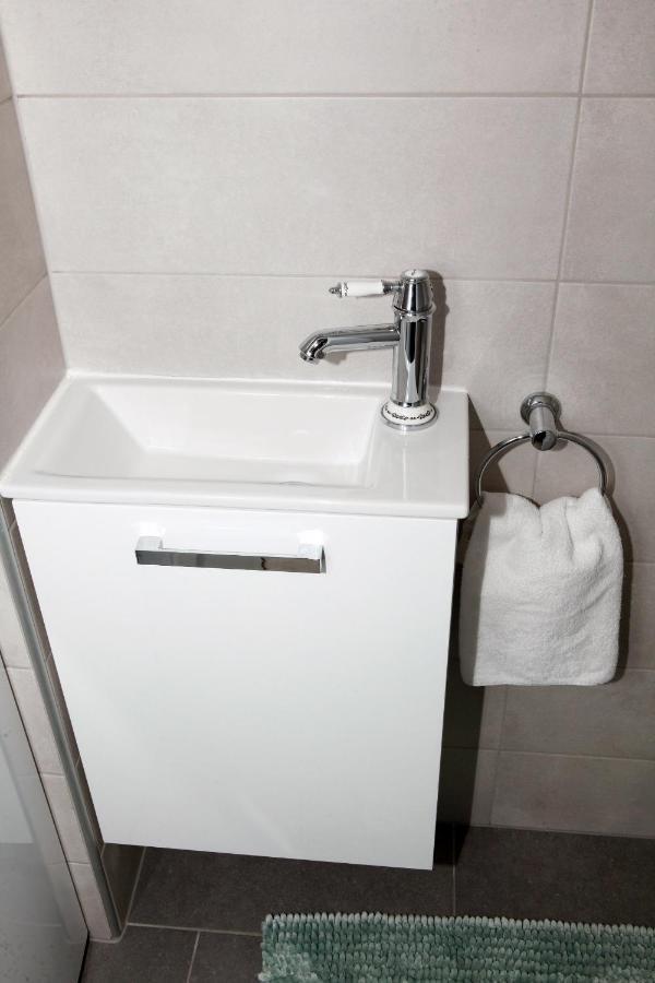 Apartman Lucija Karlovac Dış mekan fotoğraf